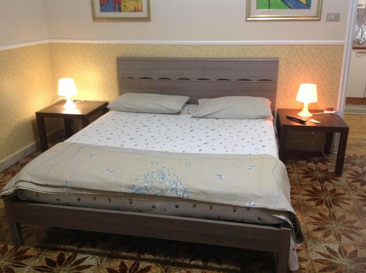 Appartahotelpuglia Gruppo Albergo Lamanna Taranto Room photo